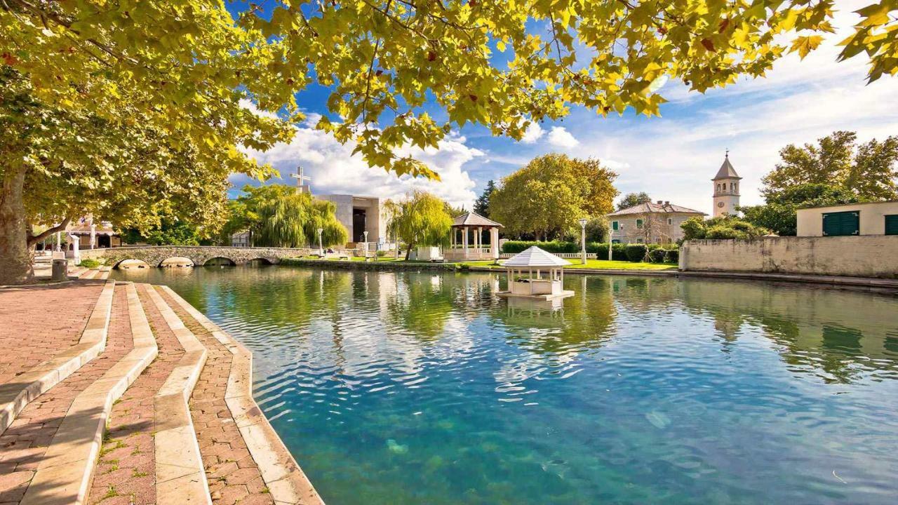 Eco Eclectic Villa With Pool Solin Exterior photo